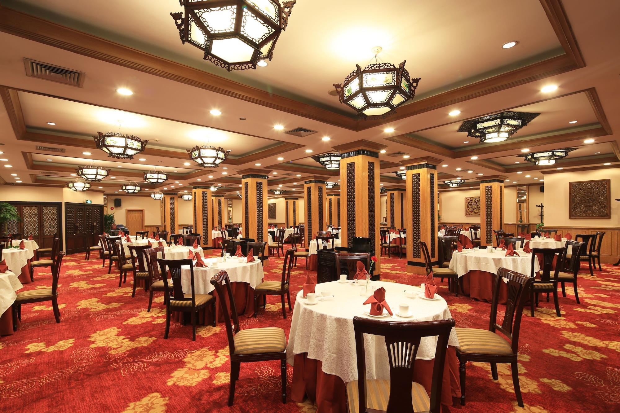 Ramada Plaza By Wyndham Shanghai Caohejing Hotel Kültér fotó